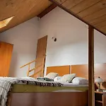 Topaz 3*