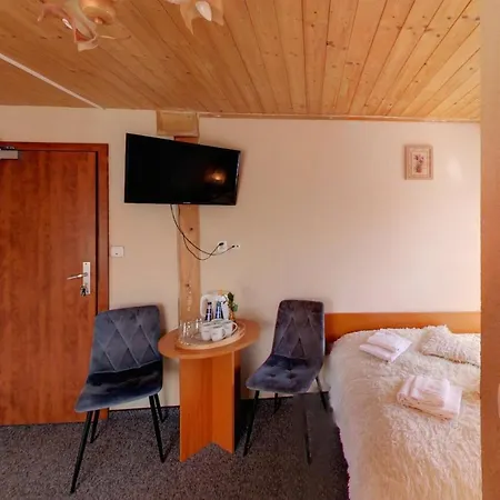 Topaz Konukevi Szklarska Poreba