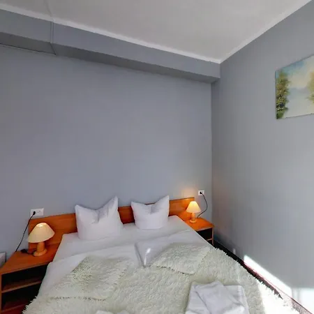 Topaz Konukevi Szklarska Poreba