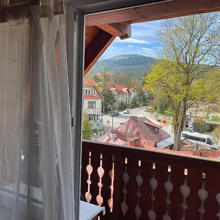 Topaz Penzion Sklářská Poruba